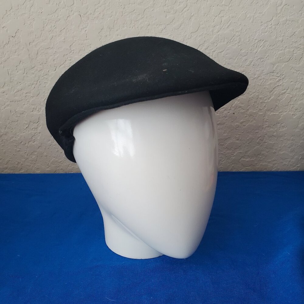 VTG Country Gentleman Classic BLACK Wool Cabbie Cap Hat Men's M
